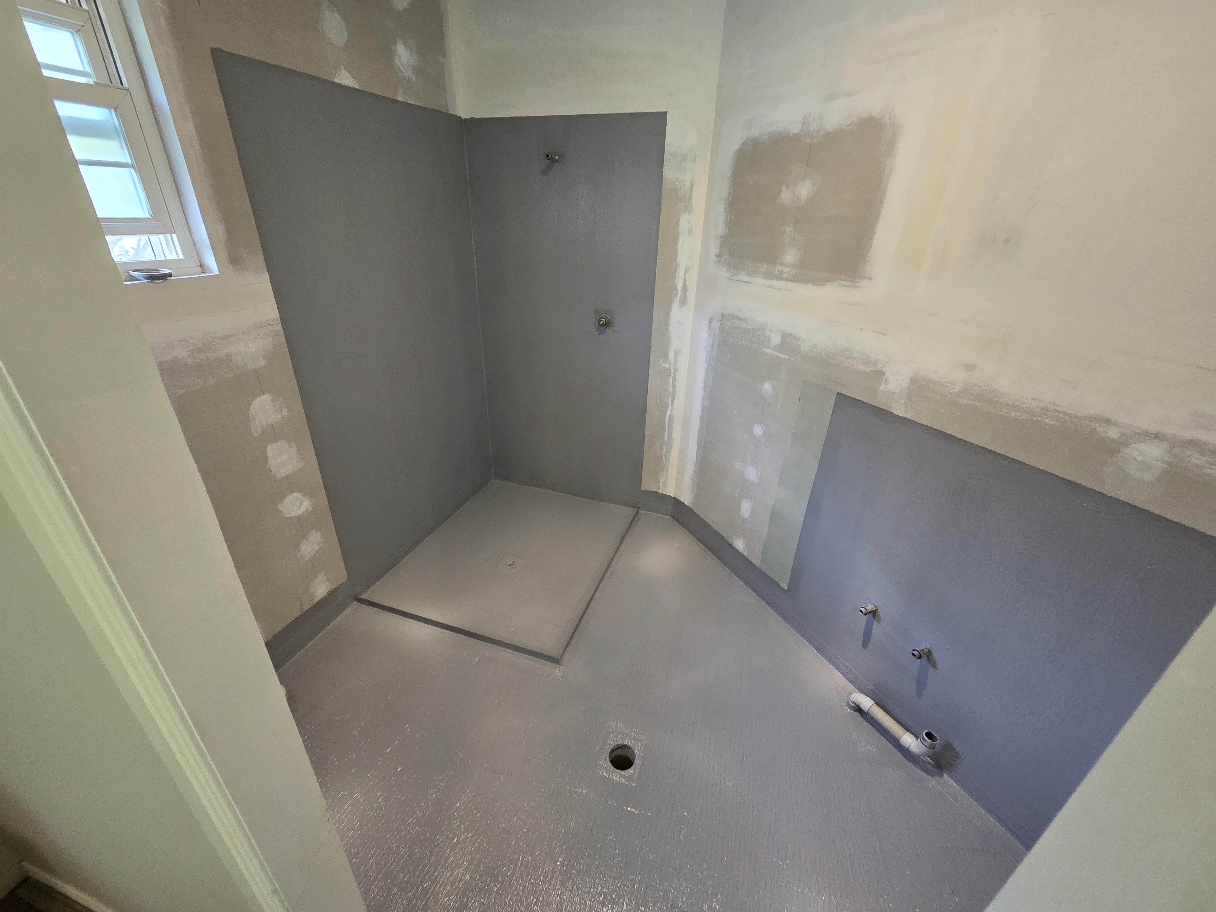 Bathroom wall waterproofing
